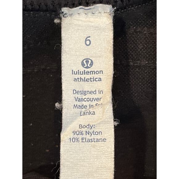 Lululemon Black Crop Leggings With Mesh Detailing Size 6 - Picture 3 of 5